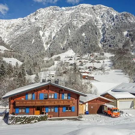 Stunning In W/ 2 Bedrooms